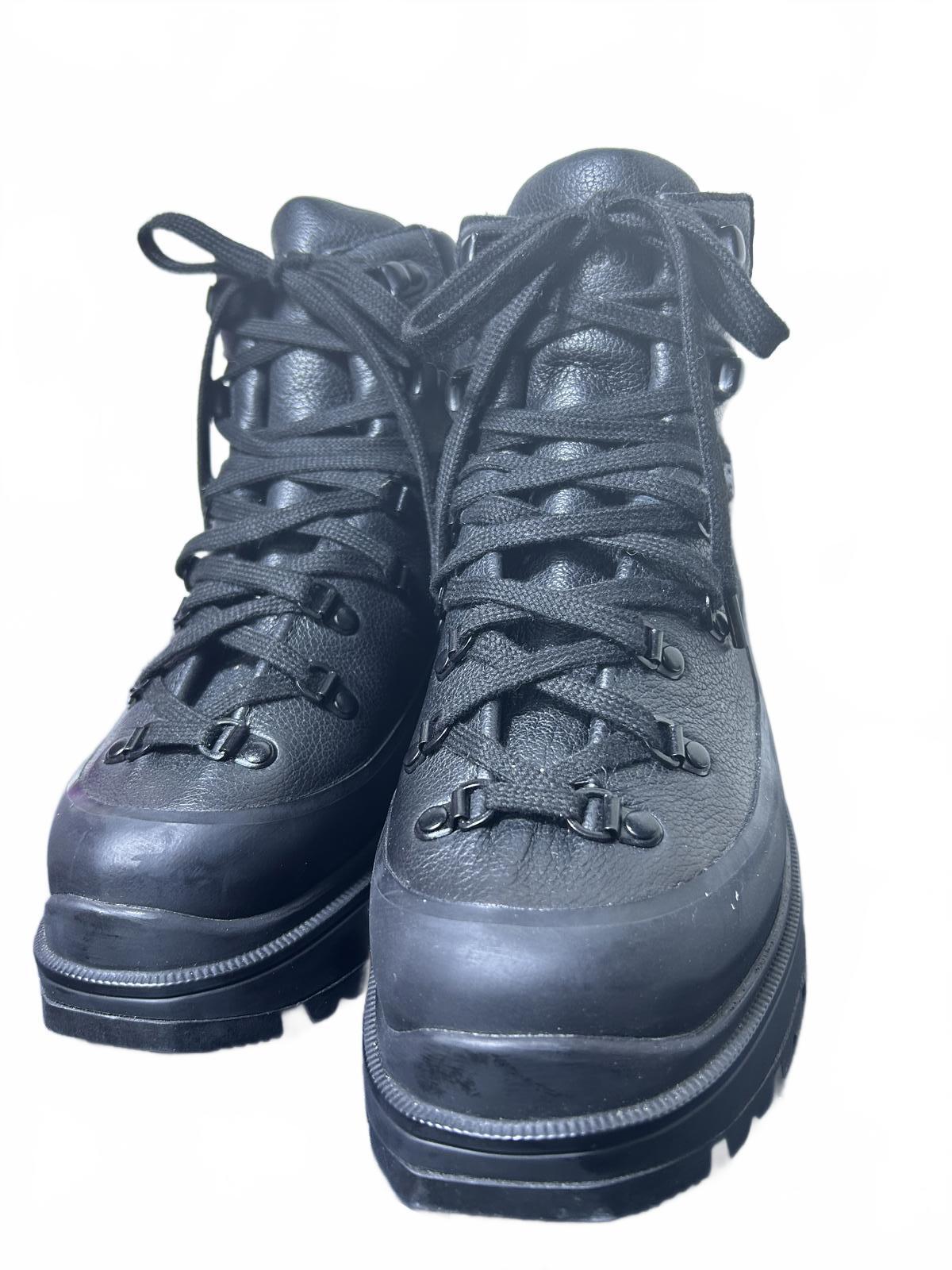 Canada Goose Journey Boot Black Leather Waterproof Winter Boots Sz 8.5 NWT Case
