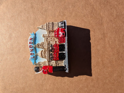 London Souvenir Fridge Magnet Red Double Decker Bus & Royal Guards Resin 3D
