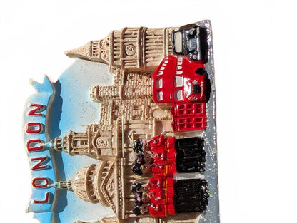 London Souvenir Fridge Magnet Red Double Decker Bus & Royal Guards Resin 3D