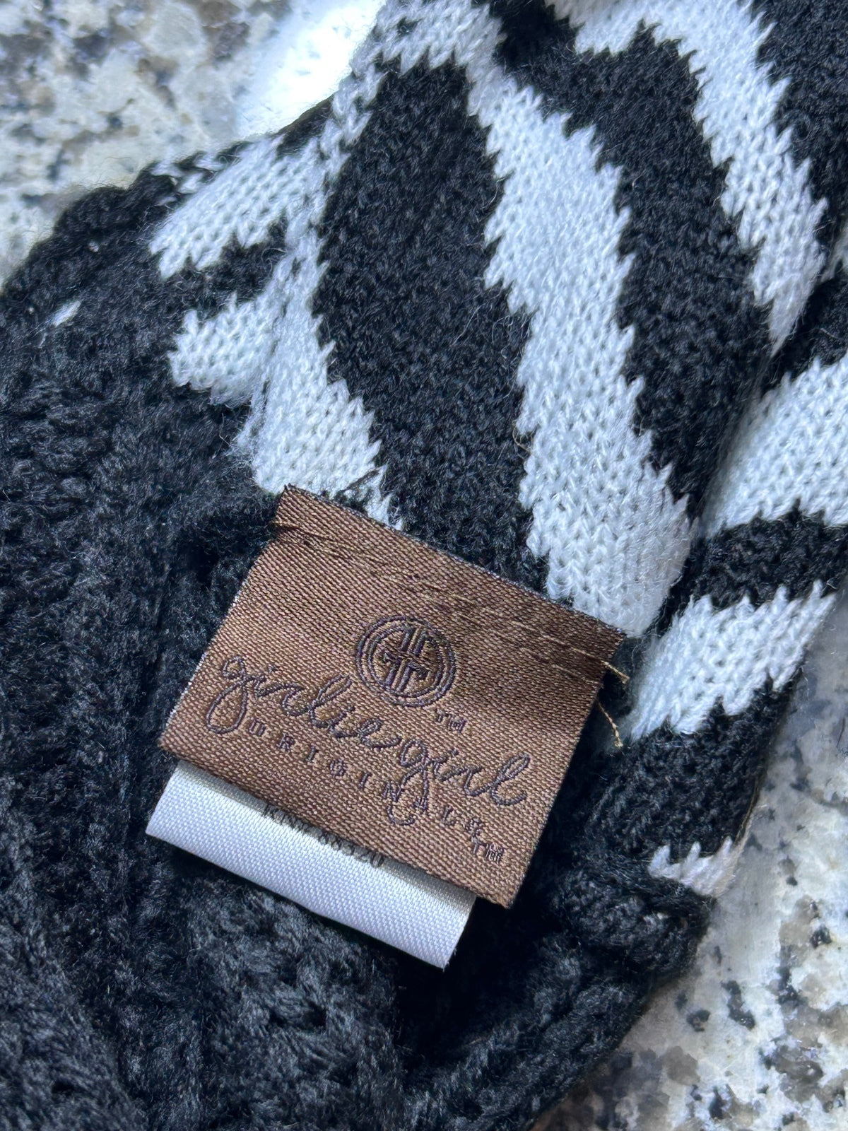 Girlie Girl Originals C.C Infinity Scarf NWT Zebra Print Black White Knit Loop