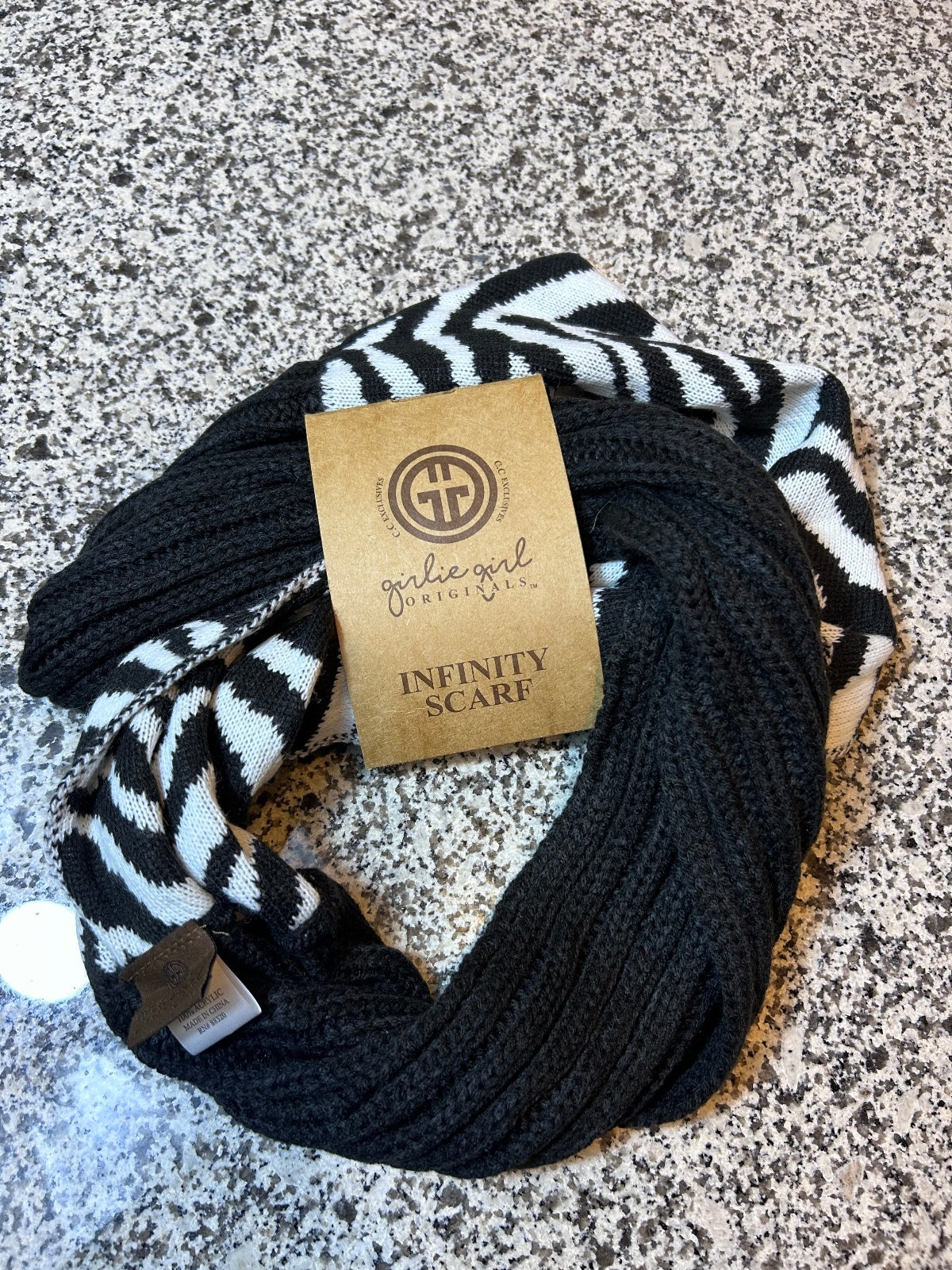 Girlie Girl Originals C.C Infinity Scarf NWT Zebra Print Black White Knit Loop