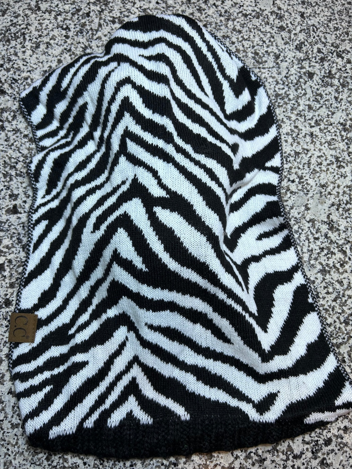 Girlie Girl Originals C.C Infinity Scarf NWT Zebra Print Black White Knit Loop