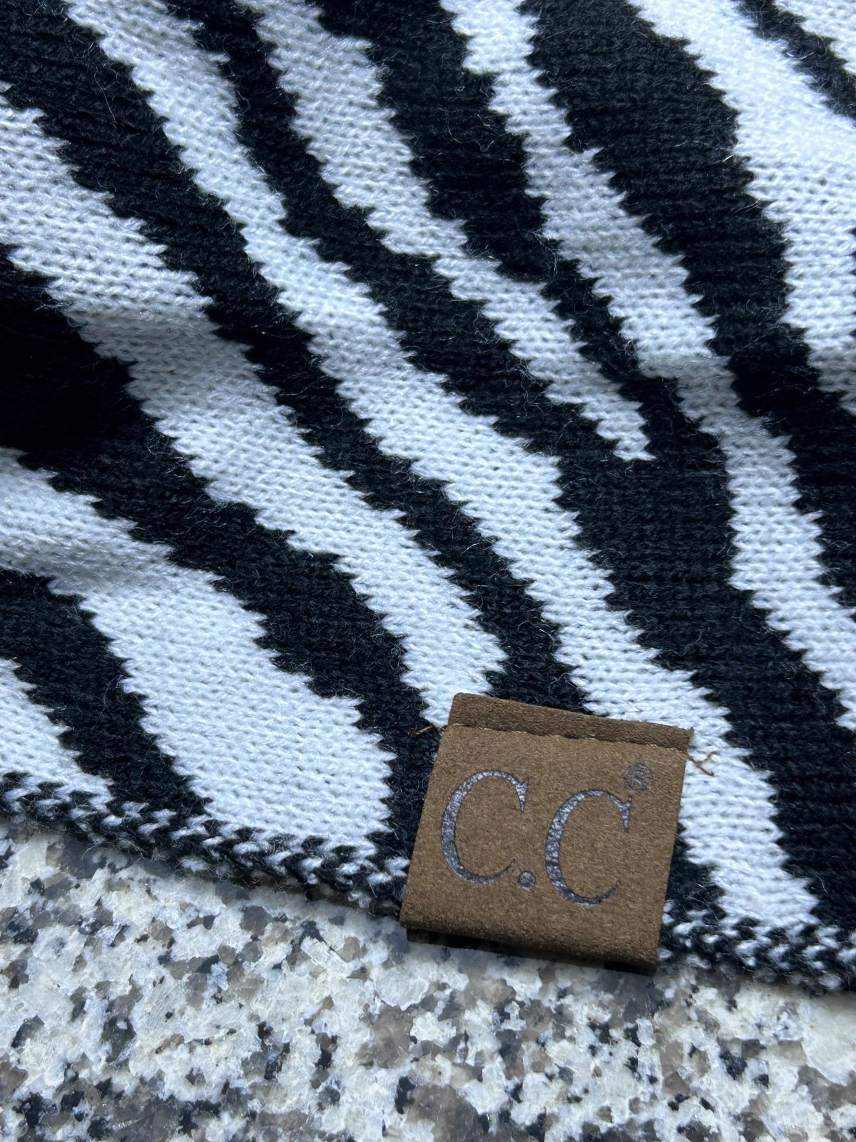 Girlie Girl Originals C.C Infinity Scarf NWT Zebra Print Black White Knit Loop