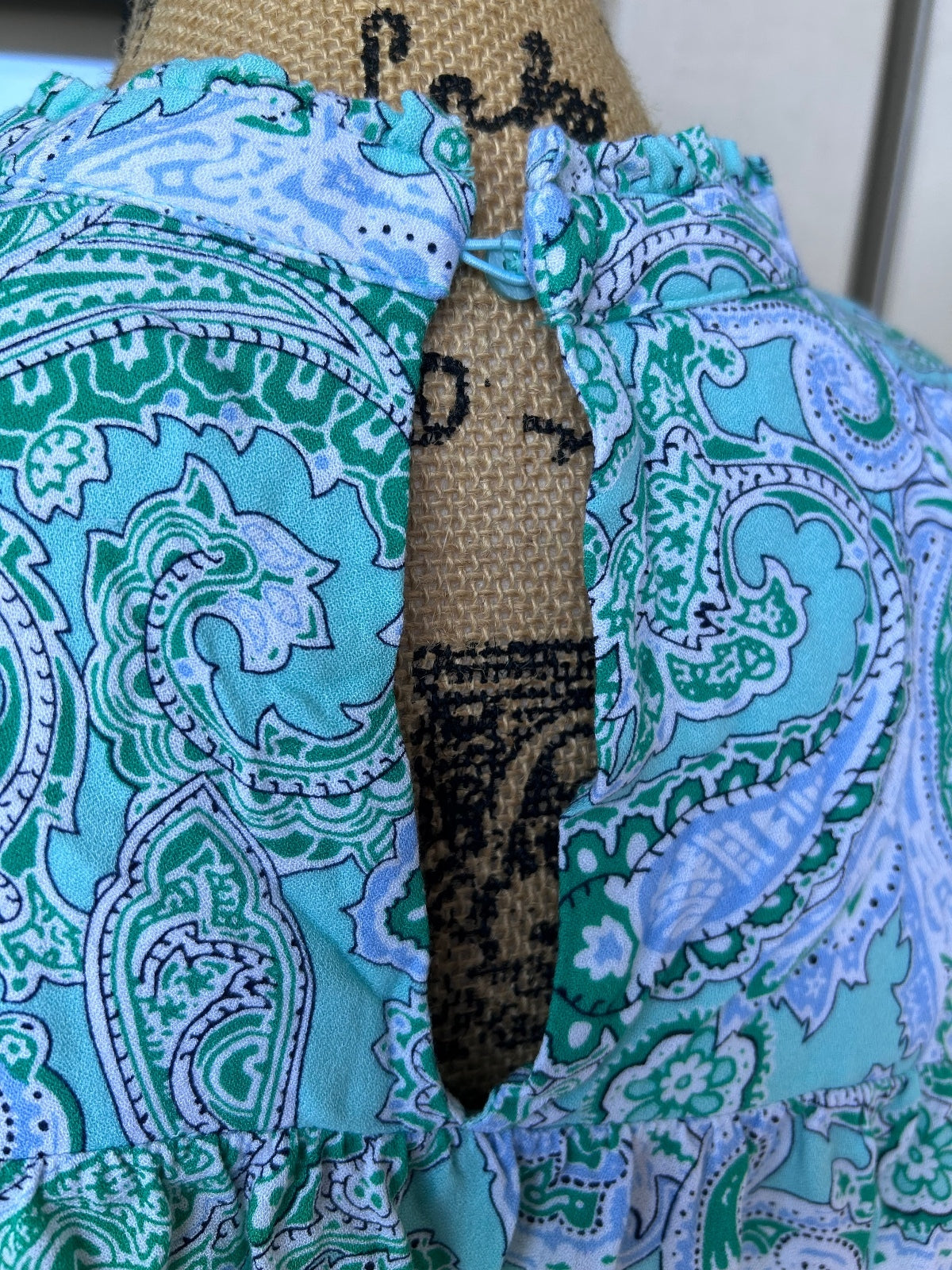 Crown Ivy Womens XXL Turquoise Blue Green Paisley Sleeveless Keyhole Blouse Top