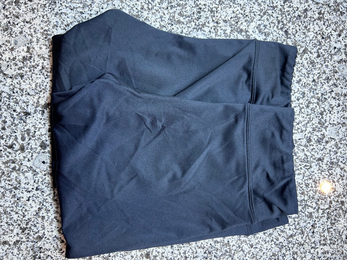 Lot of 2 Women's Black Capri Leggings Set Stretchy Cropped Workout Lounge Pants