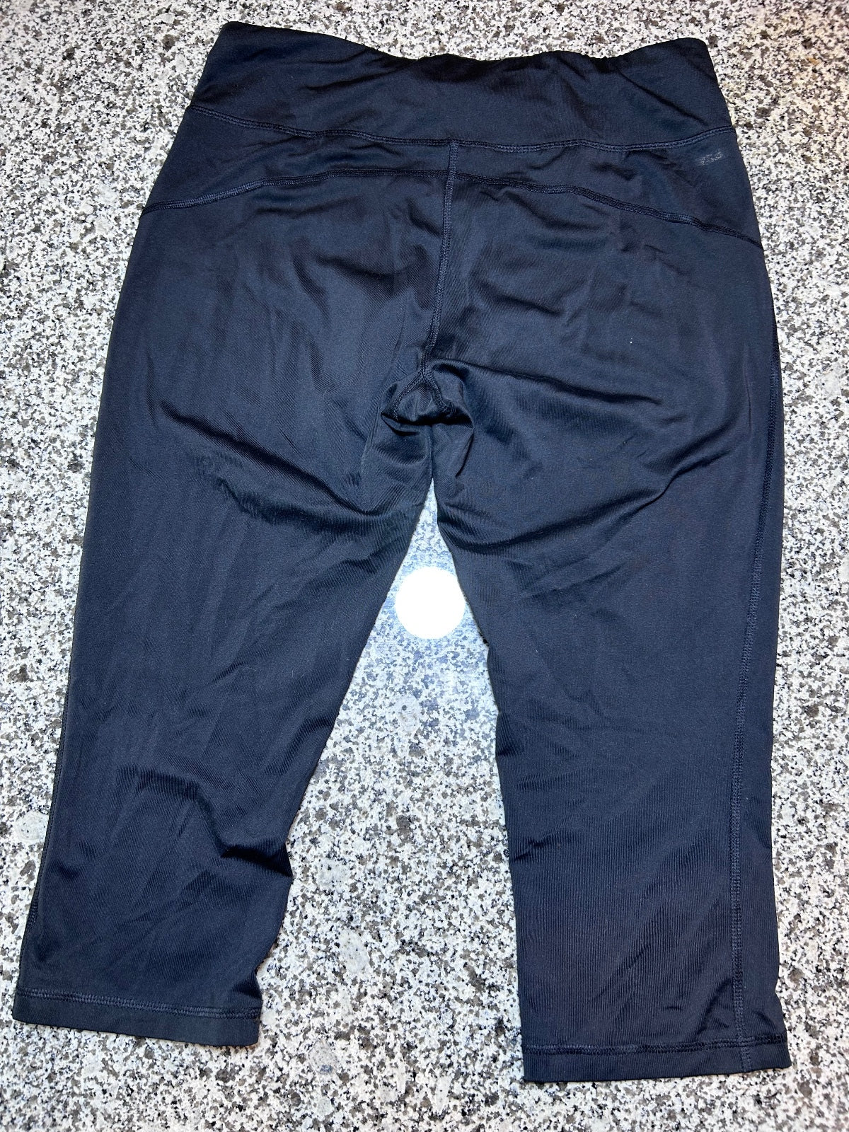 Lot of 2 Women's Black Capri Leggings Set Stretchy Cropped Workout Lounge Pants