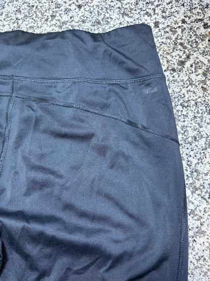 Lot of 2 Women's Black Capri Leggings Set Stretchy Cropped Workout Lounge Pants