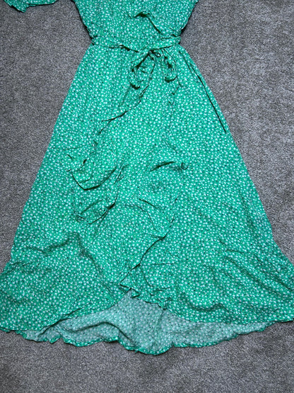 Old Navy Green Floral Wrap Midi Dress Women’s Medium Ruffle V-Neck Casual