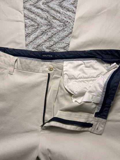 Nautica Mens 40x32 Classic Fit Stretch Chino Pants Off White Cream W40 L32