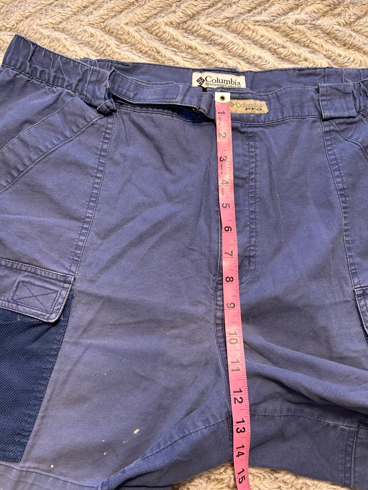 Thrift! Columbia PFG Blue Utility Cargo Shorts Men's XL Mesh Pocket