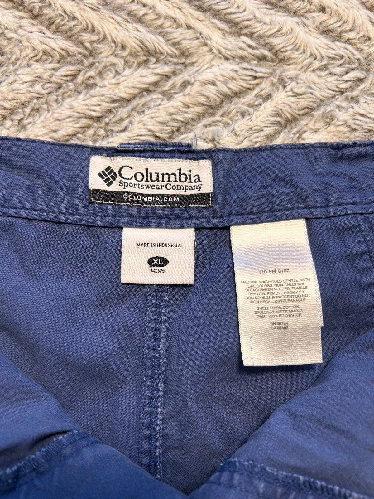 Thrift! Columbia PFG Blue Utility Cargo Shorts Men's XL Mesh Pocket