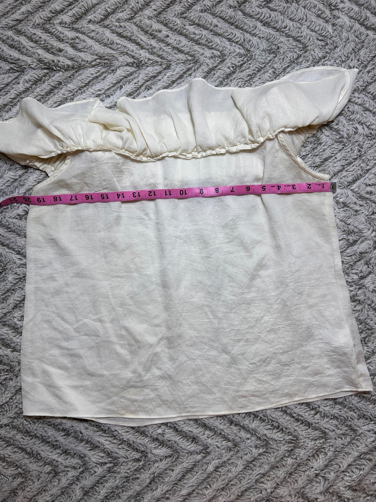 Express White Off Shoulder Ruffle Top Tube Blouse Women's L Layering