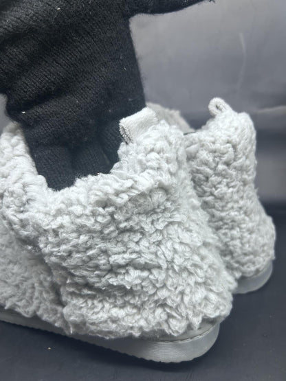 Dearfoams Cozy Mountain Memory Foam Gray Sherpa Bootie Slips