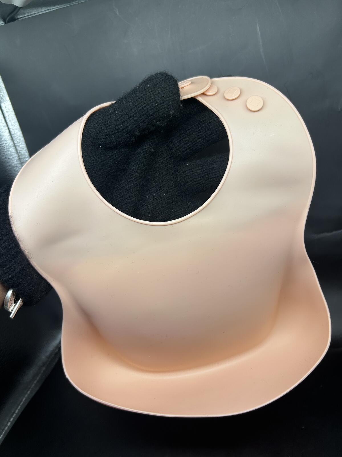 Set of 3 Silicone Baby Bibs with Food Catcher Pocket