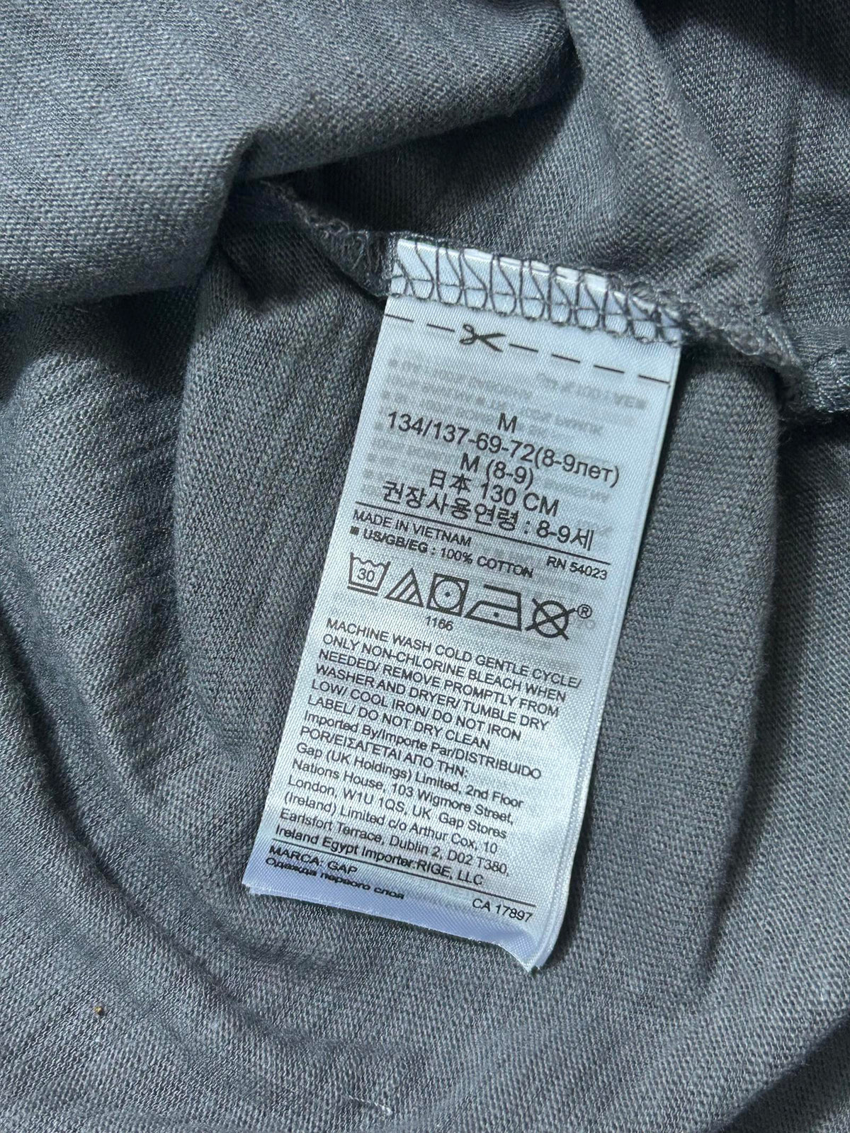 GAP ORGANIC Soft Black Crop Shirt Sz. Med