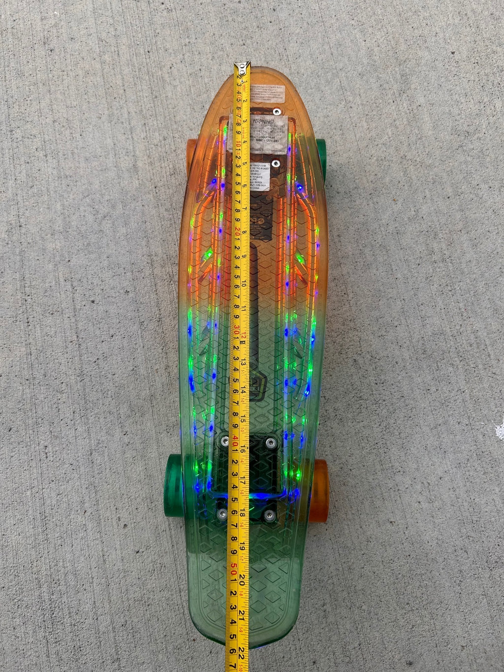 Madd Gear Retro Board 22 In LED Light Up Skateboard Green Orange Penny Cruiser