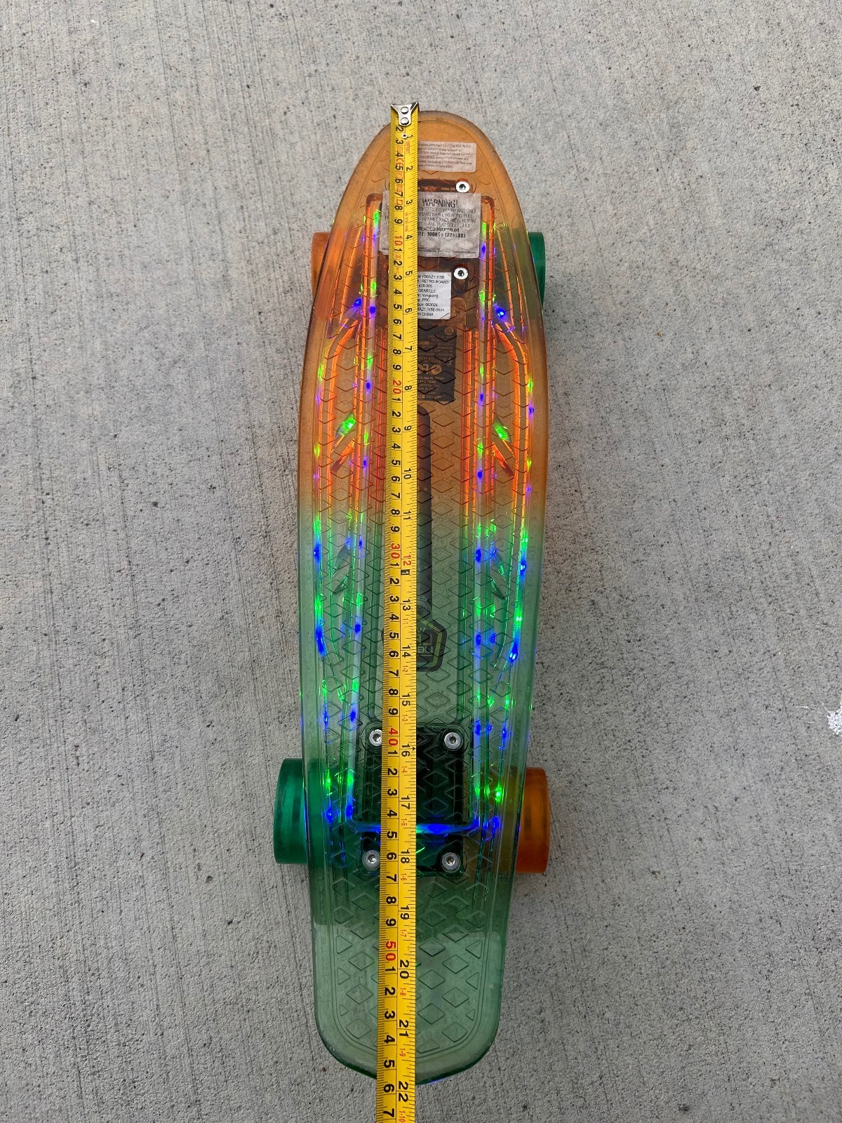 Madd Gear Retro Board 22 In LED Light Up Skateboard Green Orange Penny Cruiser