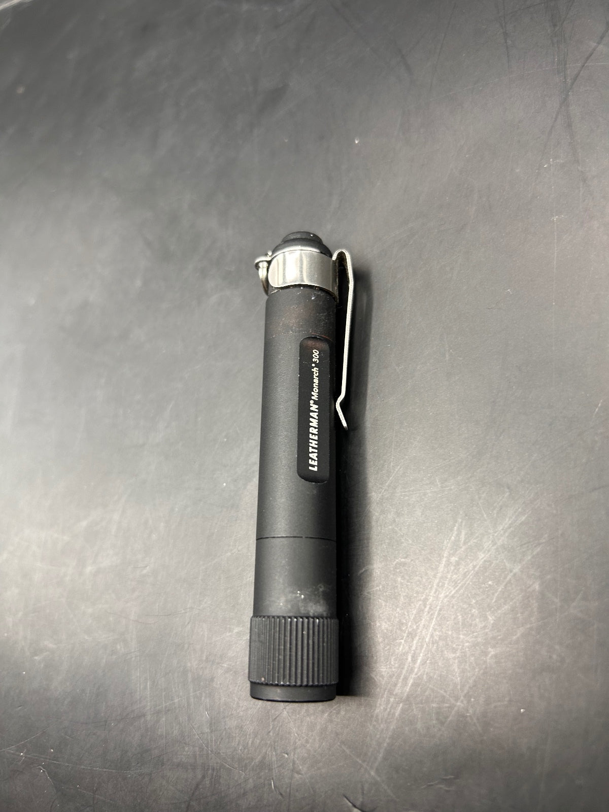 Leatherman Monarch 300 Vintage Black Aluminum LED Pocket Flashlight – Penlight