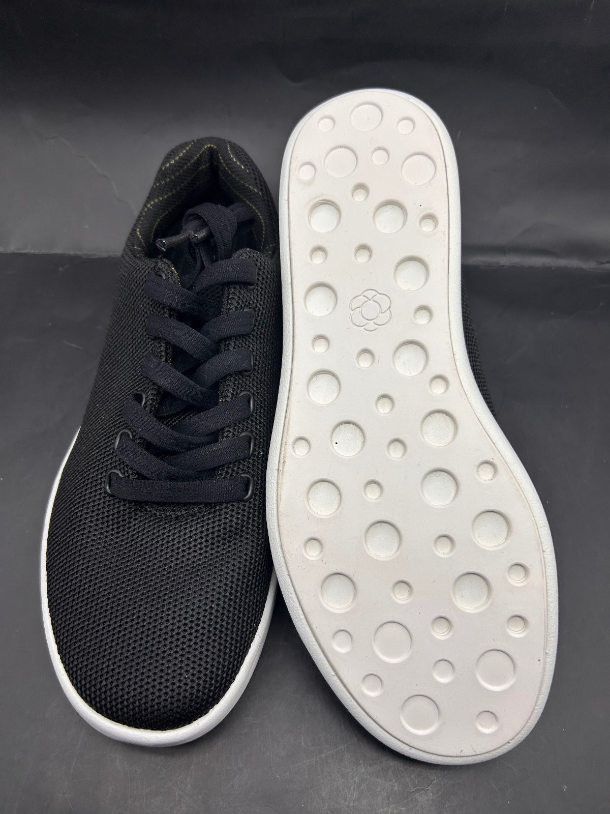 Atoms Model 000 Black Knit Sneakers Size L7 US Women's 5 Men's 3.5 Unisex