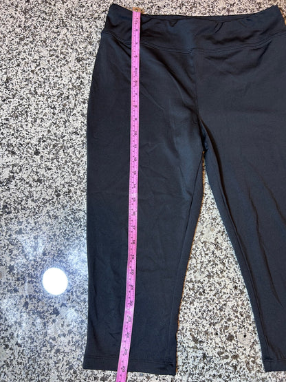 Lot of 2 Women's Black Capri Leggings Set Stretchy Cropped Workout Lounge Pants