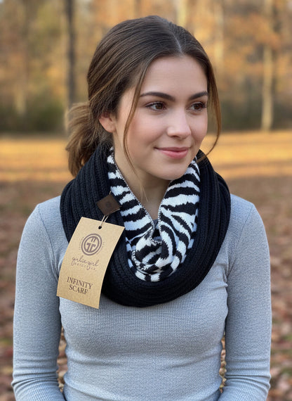 Girlie Girl Originals C.C Infinity Scarf NWT Zebra Print Black White Knit Loop