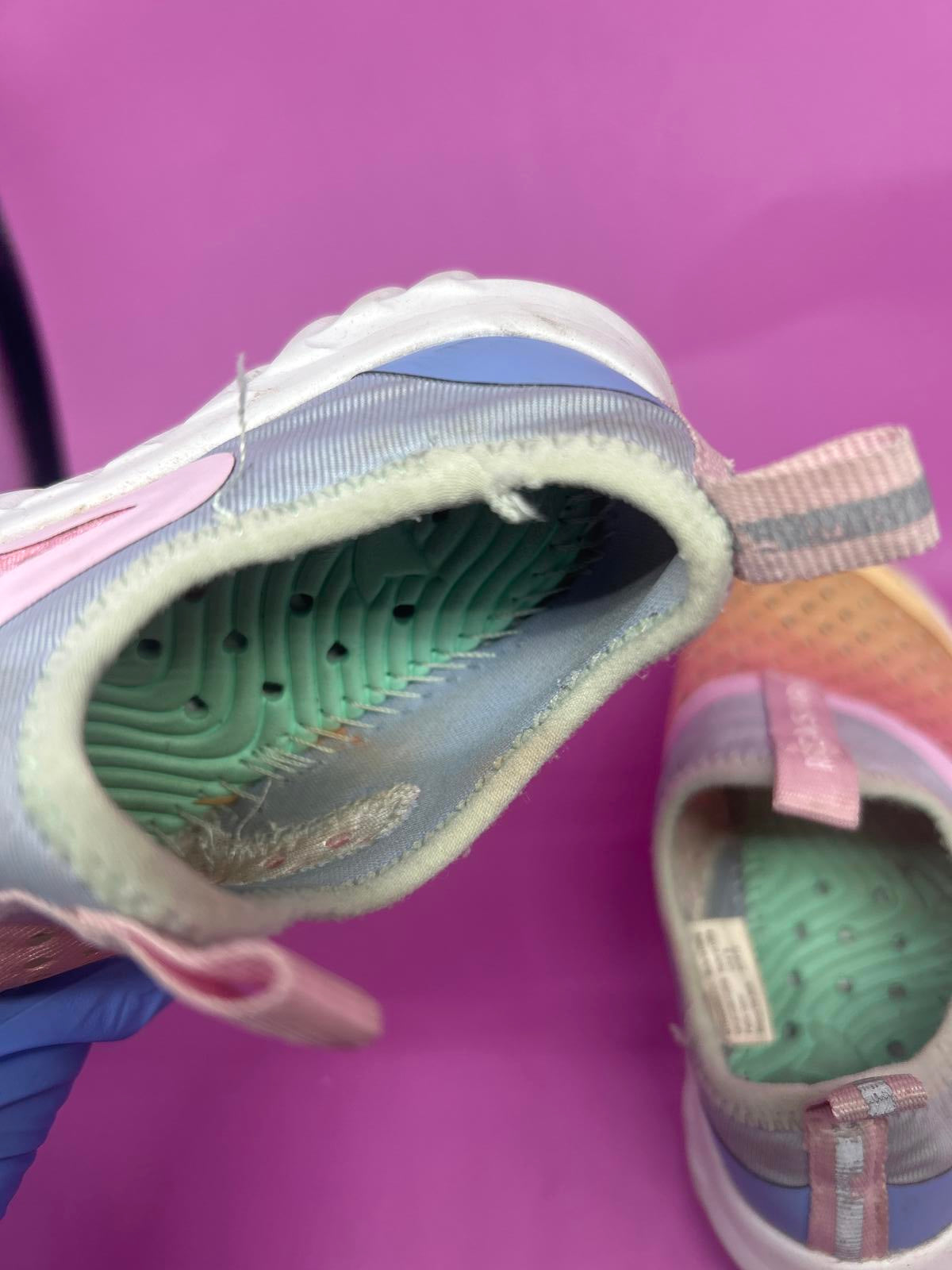 Rugged Shark EVA Water Shoes - Kids/Youth Size 8T - Pastel Pink/Blue