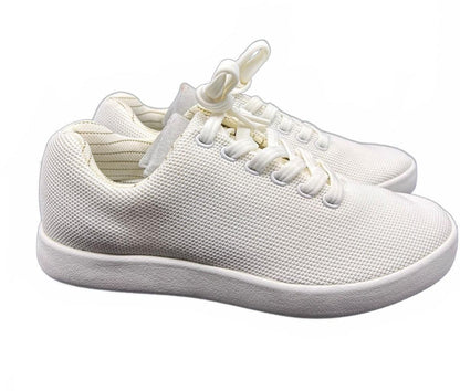 Atoms Model 000 White Knit Everyday Comfort Sneakers – Size L7 (US W5 / M3.5)